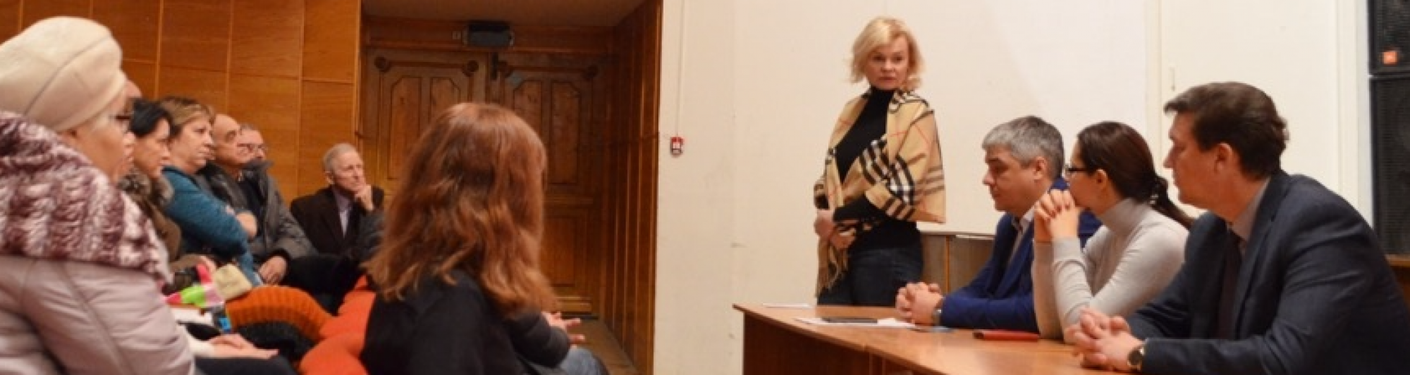 Светлана Карманова приняла участие во встрече в пос. Светлый