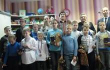 Городской депутат Махир Рустамов встретился с юными шахматистами и их родителями