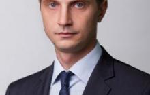Алексей Кузьмин помог убрать аварийные деревья на ул. Ивана Черных