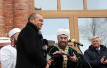 Депутаты помогли в реставрации мечети