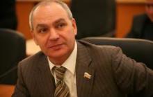 Депутат Игорь Морозов напомнил администрации города о необходимости решения проблем Каштака и предложил депутатам активизировать взаимодействие с участковыми     