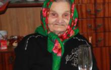 Депутат Махир Рустамов поздравил томскую долгожительницу