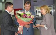 Знак «Почетный гражданин Томска» вручили вдове Виктора Гюнтера