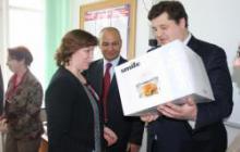 Городские депутаты поздравили участников финала регионального этапа Всероссийского конкурса «Учитель года - 2011» 