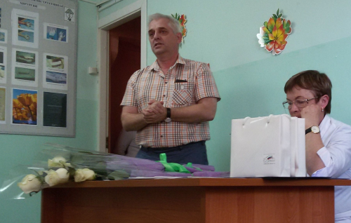 Виктор Носов поздравил коллектив медсанчасти «Строитель»