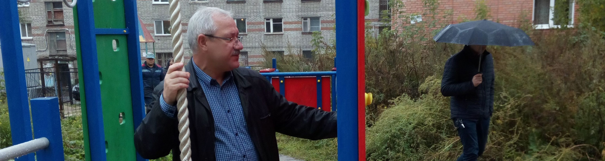 Алексей Балановский провел объезд новых площадок на своем округе 