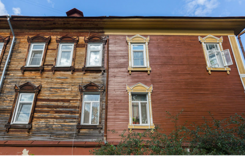 Городская Дума поддержала волонтерское движение по ремонту фасадов деревянных домов