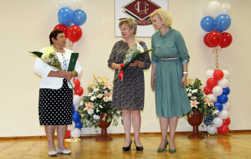 Светлана Карманова поздравила томских кооператоров с профессиональным праздником