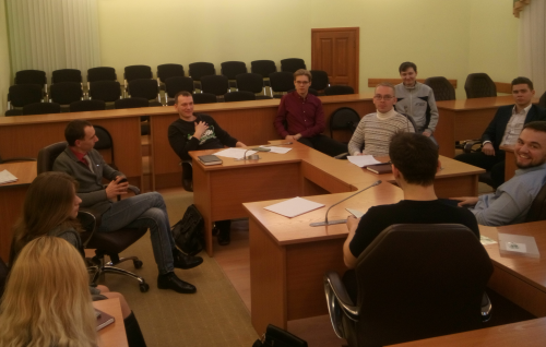 Депутаты провели встречу с представителями Молодежного Совета в рамках обучающего семинара-практикума
