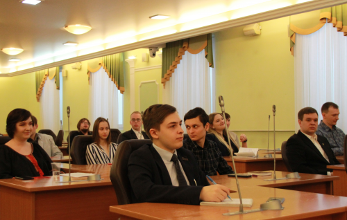 В Думе Томска завершился обучающий семинар для городского Молодежного совета