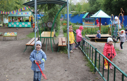 До начала сентября «путевки» в детские сады получат 5880 юных томичей