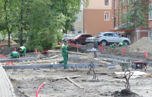Депутаты городской Думы провели осмотр объектов благоустройства