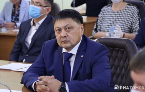 Большинством голосов председателем городской Думы избран Чингис Акатаев