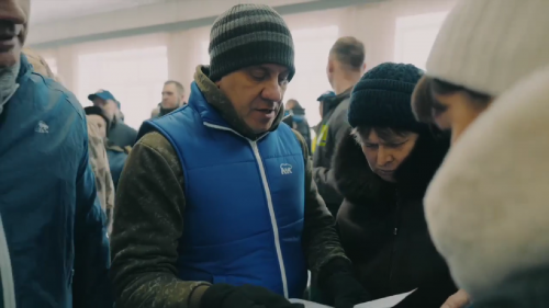 Депутаты помогают в ликвидации последствий паводка