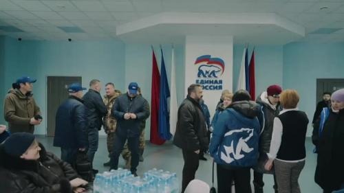 Депутаты помогают в ликвидации последствий паводка