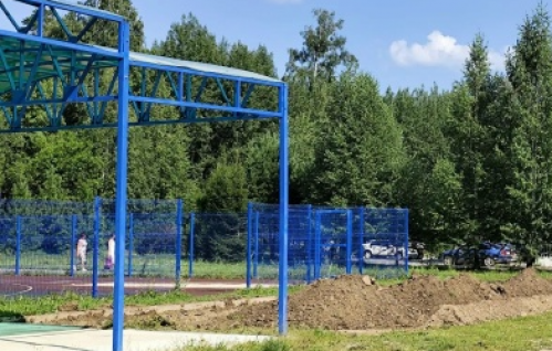 Евгений Ядренкин поделился информацией о старте работ в Академгородке по инициативному проекту 