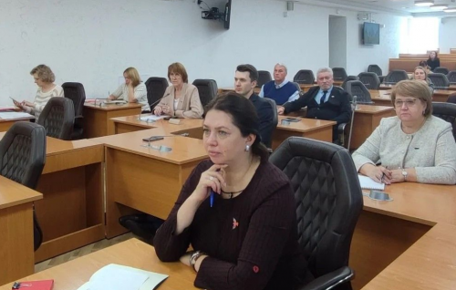 Депутаты обсудили перспективы использования пустующих образовательных учреждений
